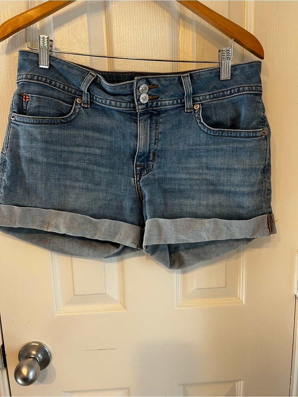 Hudson Jeans Ruby Mid Rise Rolled-Hem Denim Shorts, Size 30